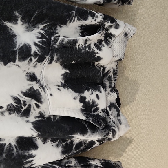 Civil Regime Marble Embroidered Rose Stripe Sleeve Hoodie Size Small - Picture 3 of 16